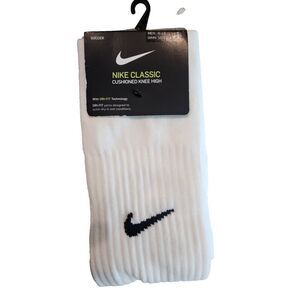 Nike Classic Cushioned Knee High Dri Fit Soccer Socks MEN 8-12 / WMN 10-13 White